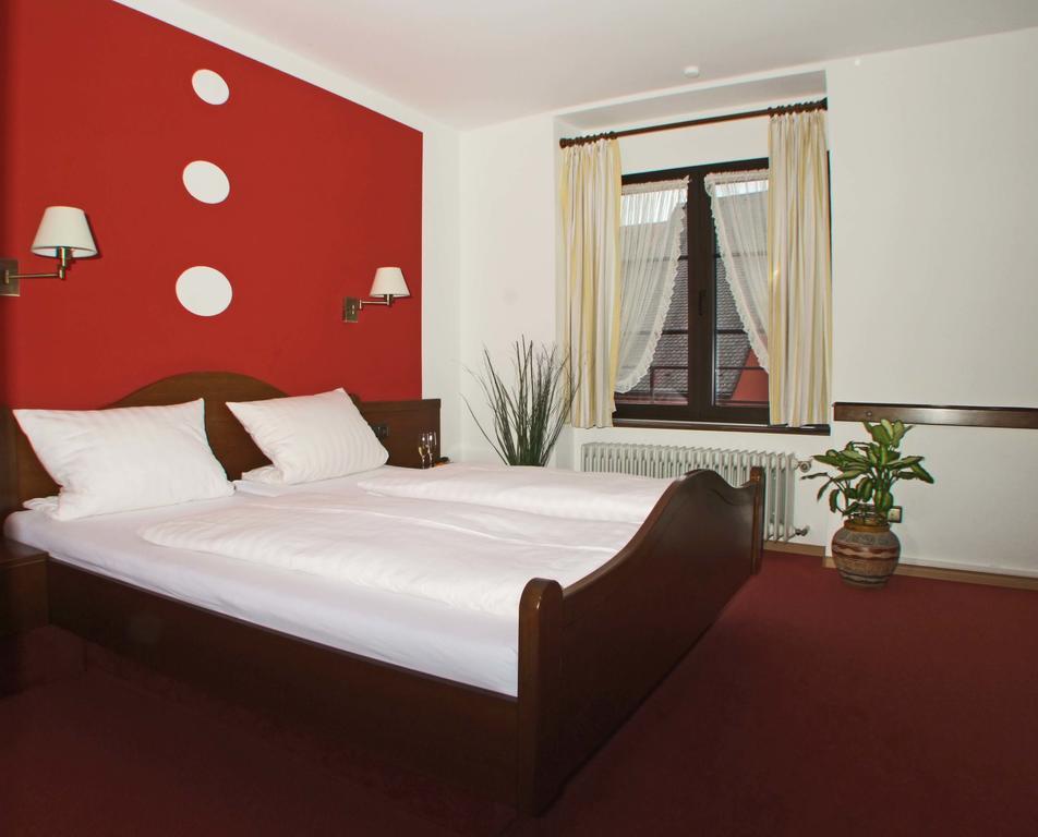 Hotel Beller Кенцінґен Екстер'єр фото